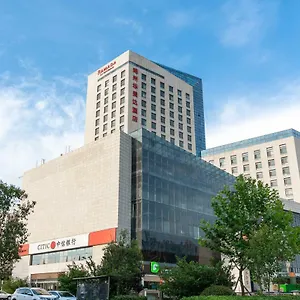 4* 酒店 郑州华美达酒店